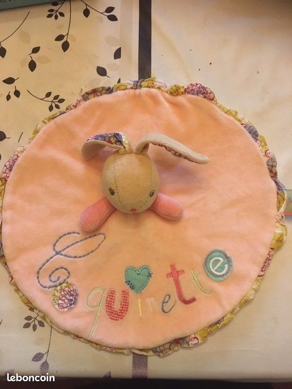 Doudou rond Kaloo lapin rose coquinette (image 1)