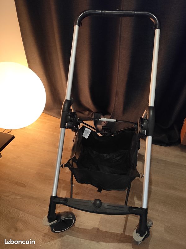 Poussette Streety 3 + Nacelle + Siège Auto AXISS pivotant (image 3)