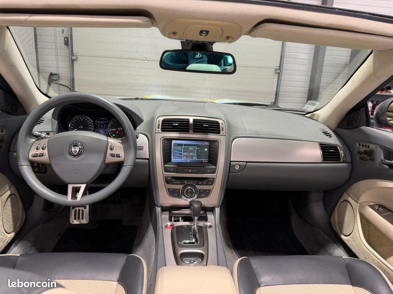 Jaguar XK CABRIOLET (image 7)