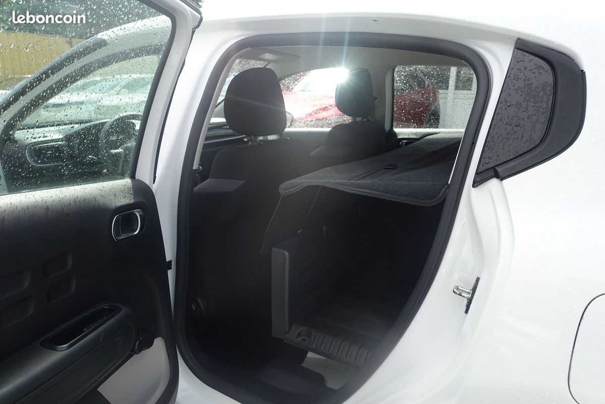 Citroen C3 STE 1.5 BLUEHDI 100CH S&S BVM 6 FEEL (image 16)