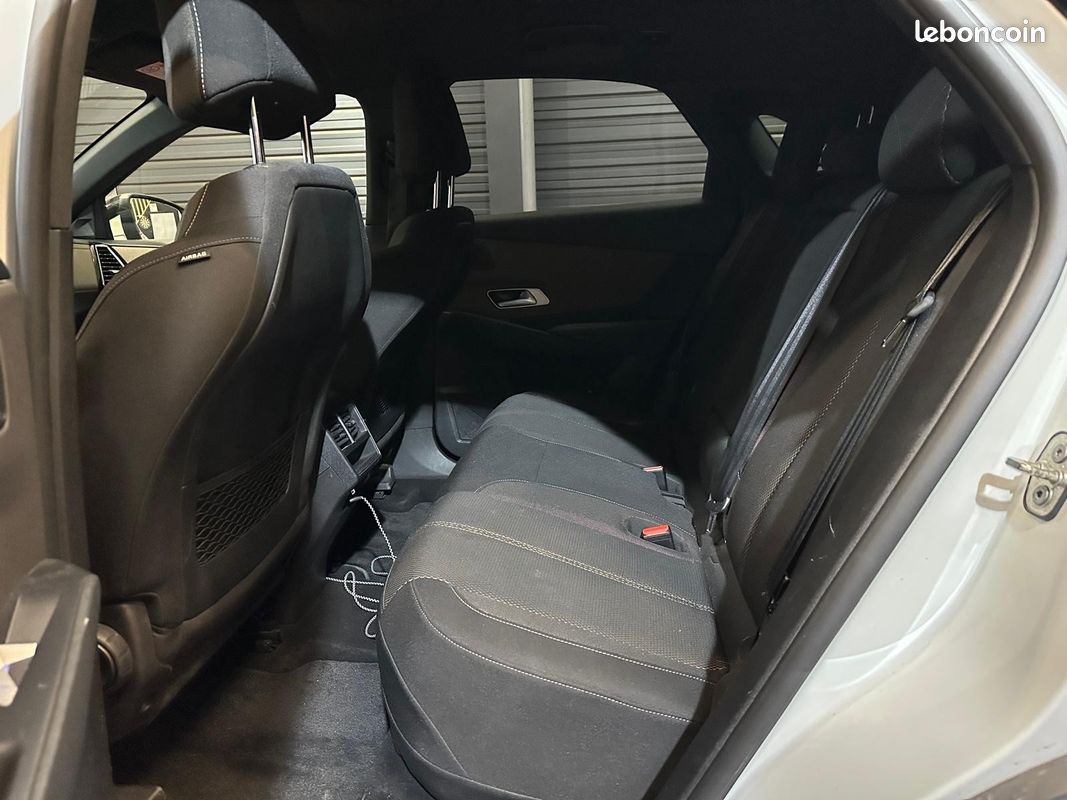 DS DS7 CROSSBACK BUSINESS Hybride E-Tense 1.6L 225CH EAT8 Business (image 11)