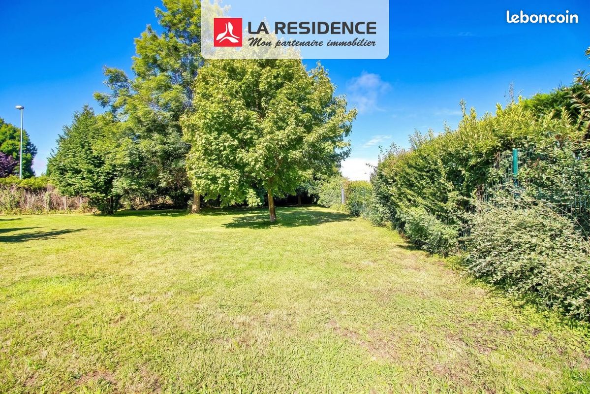 Terrain · à Les Alluets-le-Roi · 250 000 €