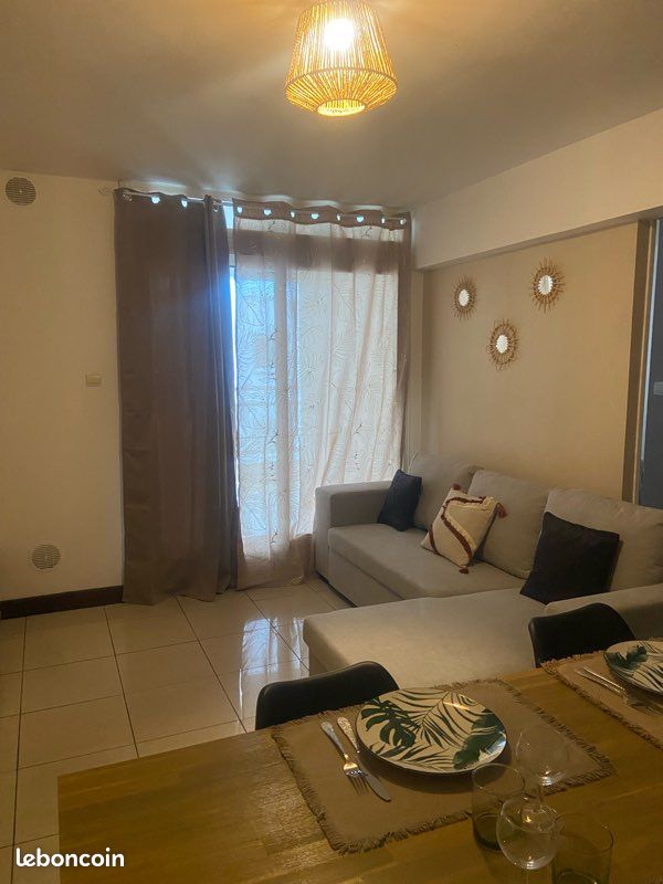 Appartement 3 pièces 56 m² · à Saint-Denis · 56 m² · 1 040 €