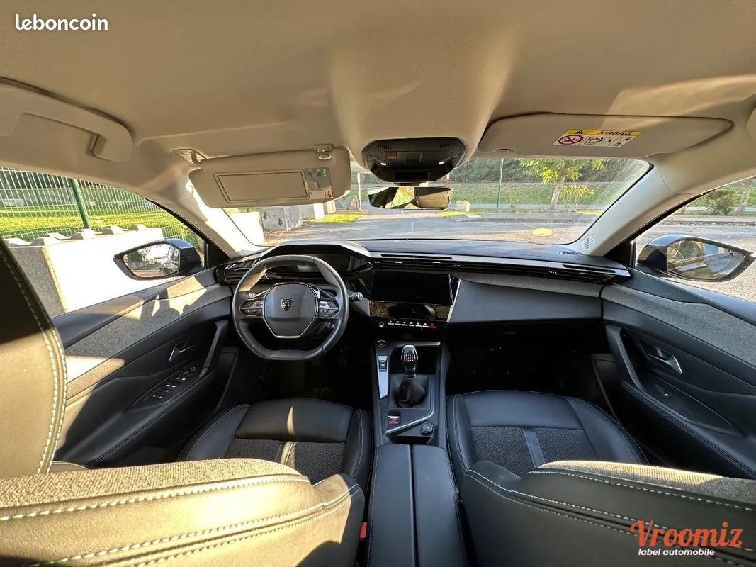 Peugeot 308 GENERATION-III SW 1.5 BLUEHDI 130 ALLURE START-STOP (image 9)