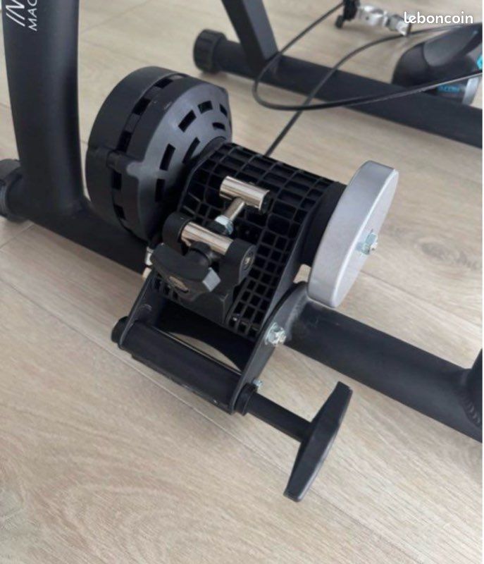 Home trainer (image 2)