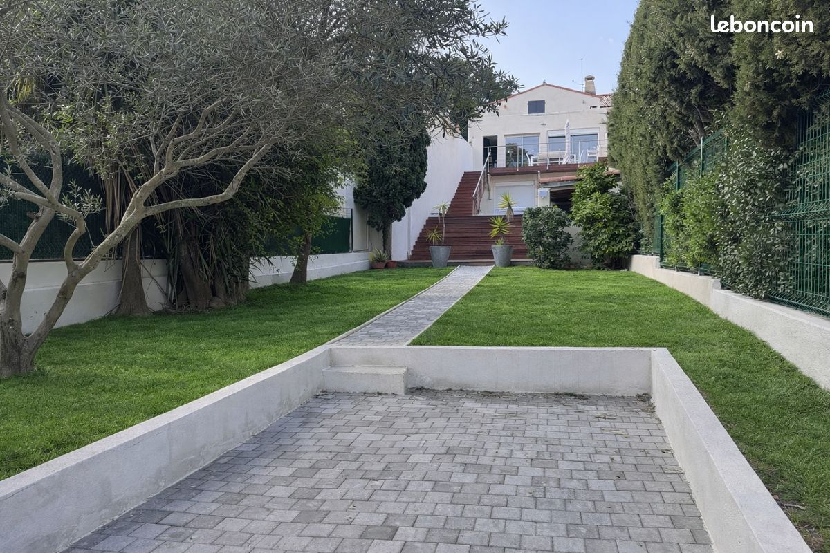 Maison 5 pièces 175 m² · à Marseille · 175 m² · 1 095 000 €