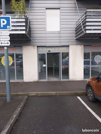 LOCAL COMMERCIAL OU PROFESSIONNEL à louer SEICHAMPS
