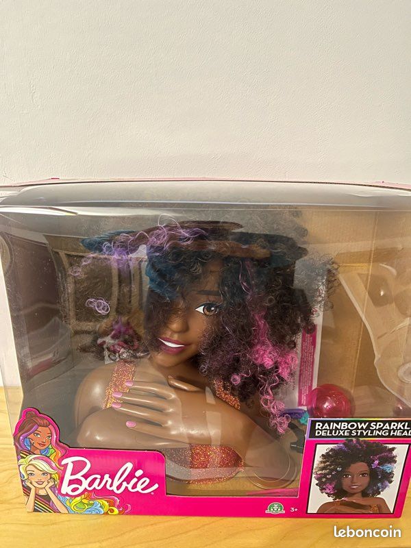 Tête à coiffer barbie rainbow sparkle Jeux Jouets