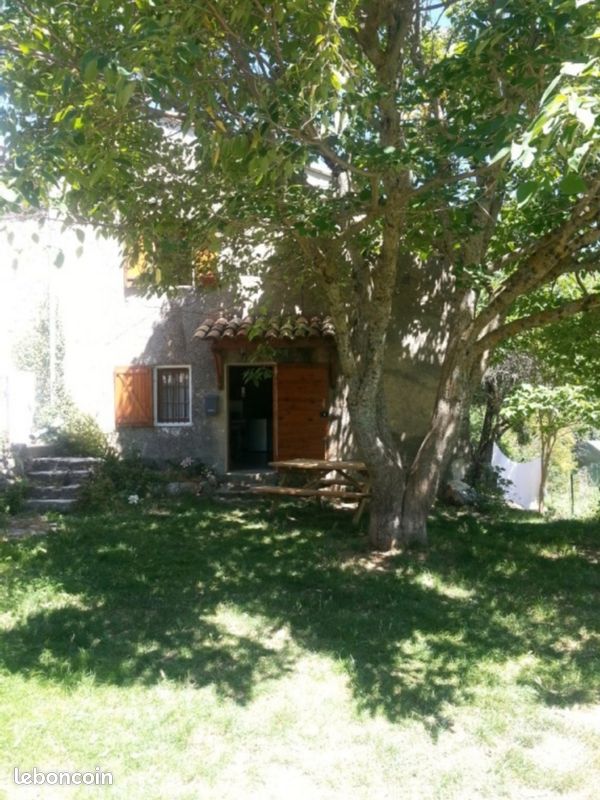 Maison 12 pièces 220 m² · à Sault · 220 m² · 390 000 €