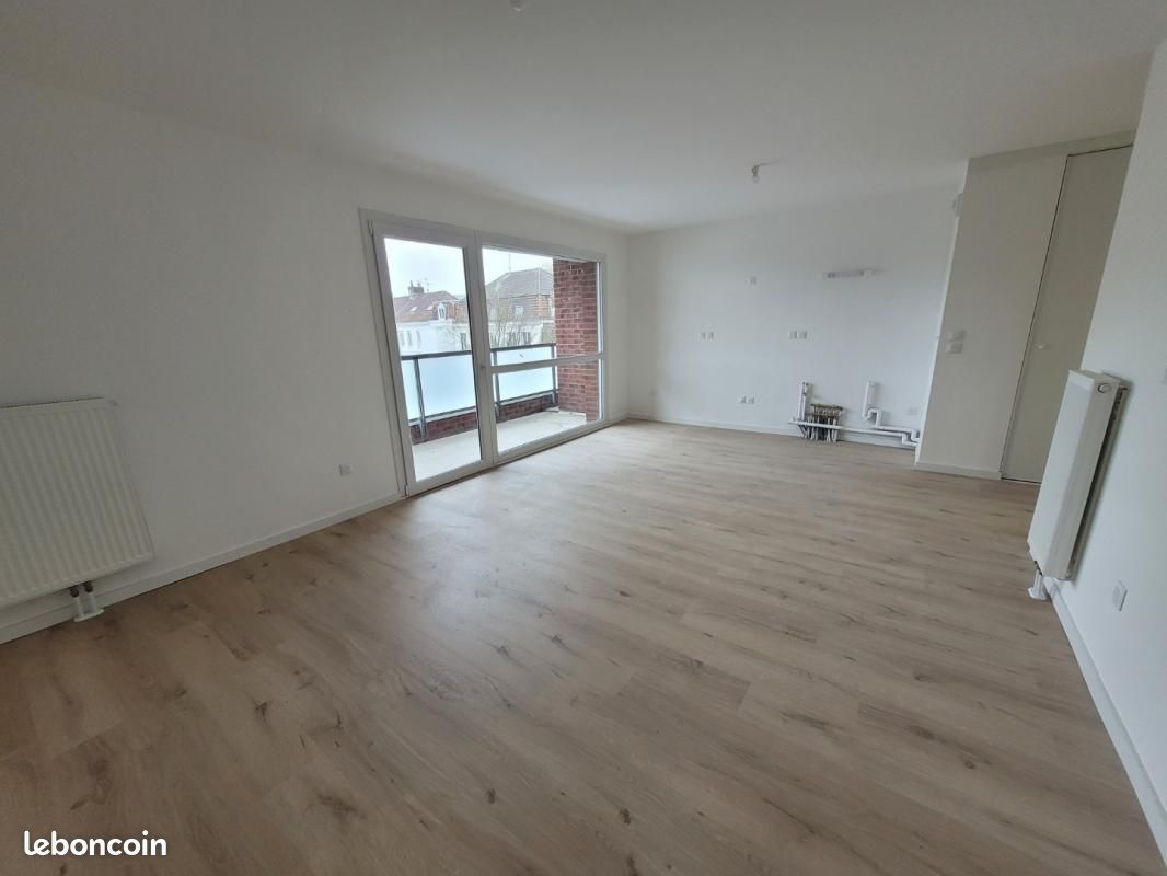 Appartement 3 pièces 57 m² · à Loos · 57 m² · 874 €/mois