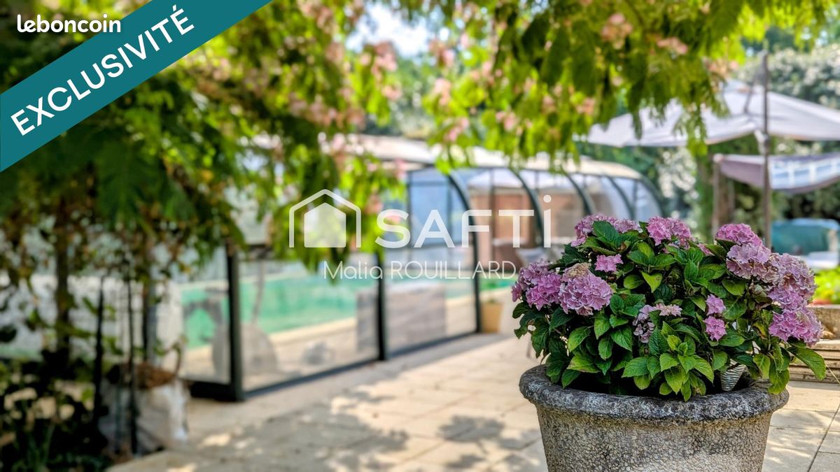 Maison 7 pièces 210 m² · à Quinsac · 210 m² · 580 000 €