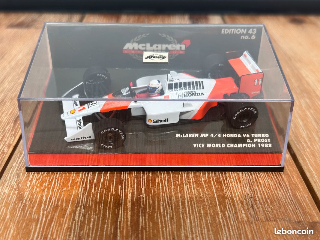 Minichamps 1/43 - McLaren MP 4/4 Honda V6 Turbo - Alain Prost - Vice Champion 1988 (image 2)