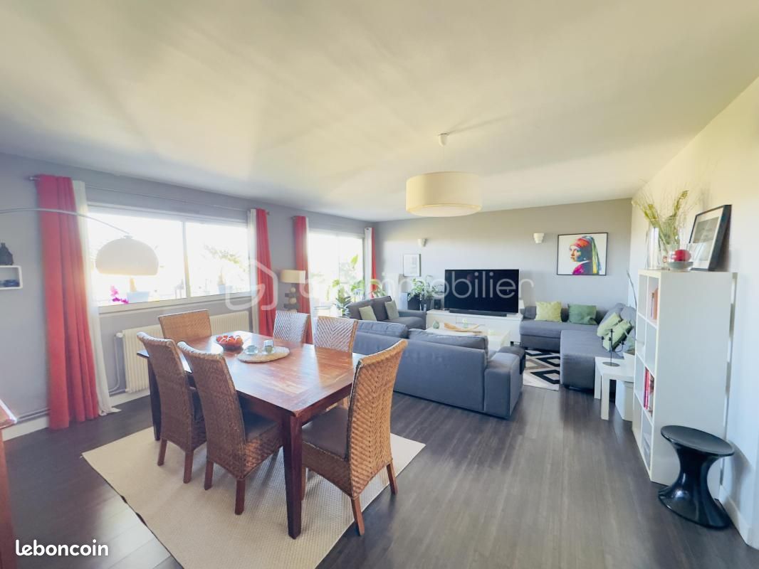 Appartement 5 pièces 120 m² · à Tassin-la-Demi-Lune · 120 m² · 479 000 €