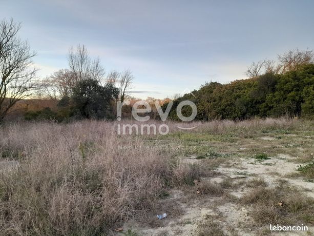 Terrain 292 m² GIGEAN