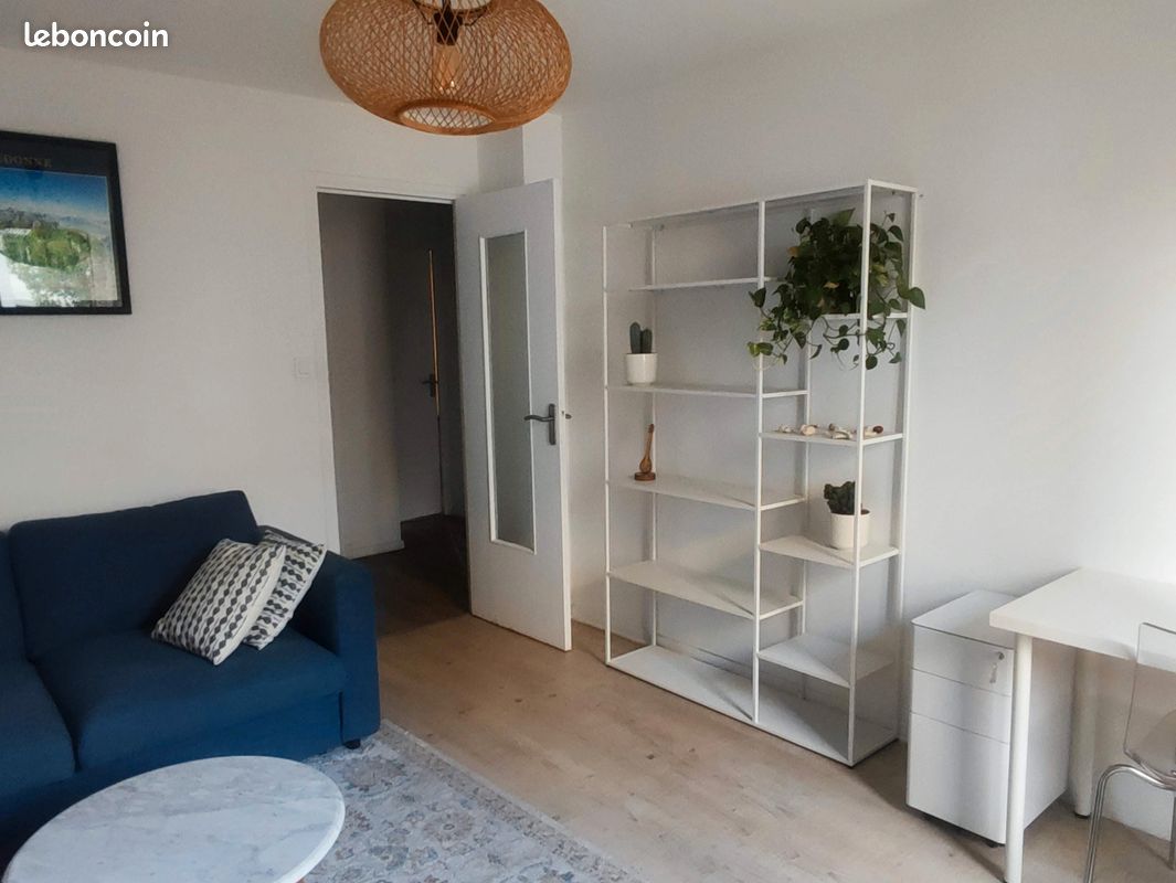 Parking 3 pièces 57 m² · à Grenoble · 57 m² · 952 €