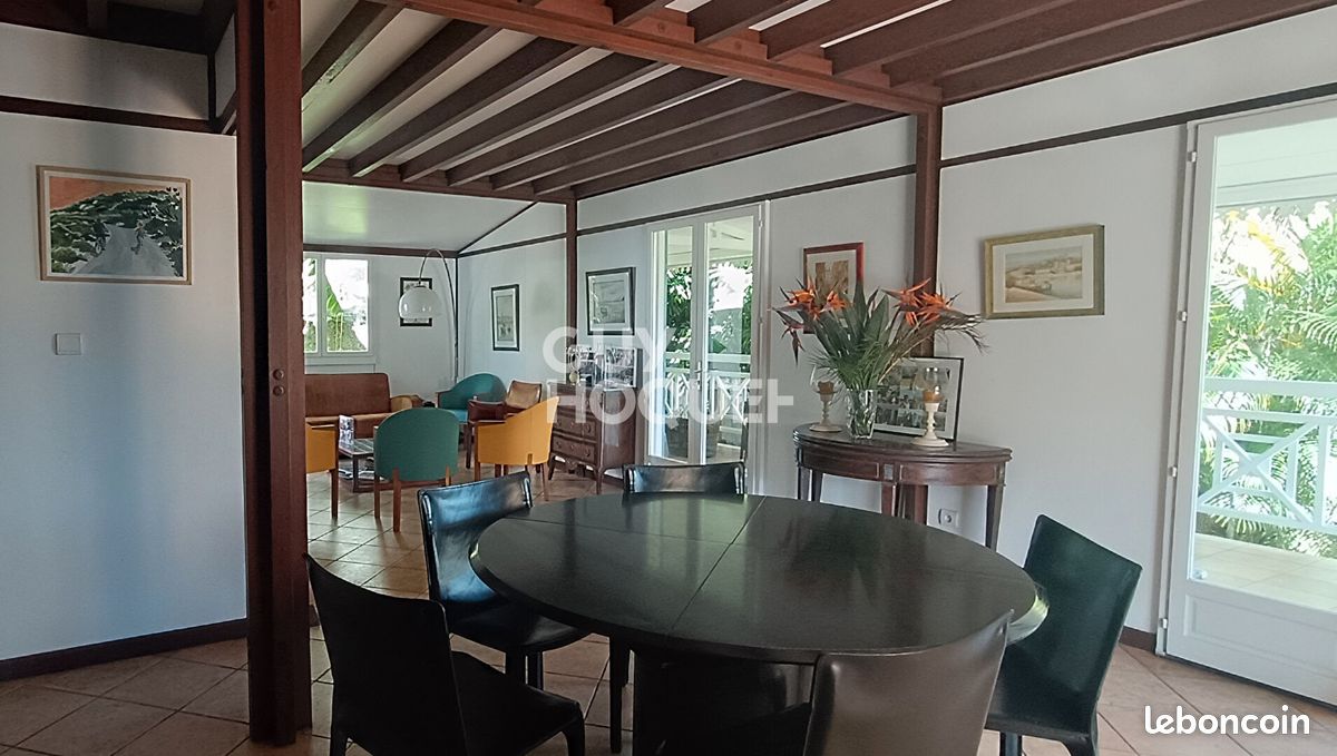 Propriété 7 pièces 149 m² (image 3)