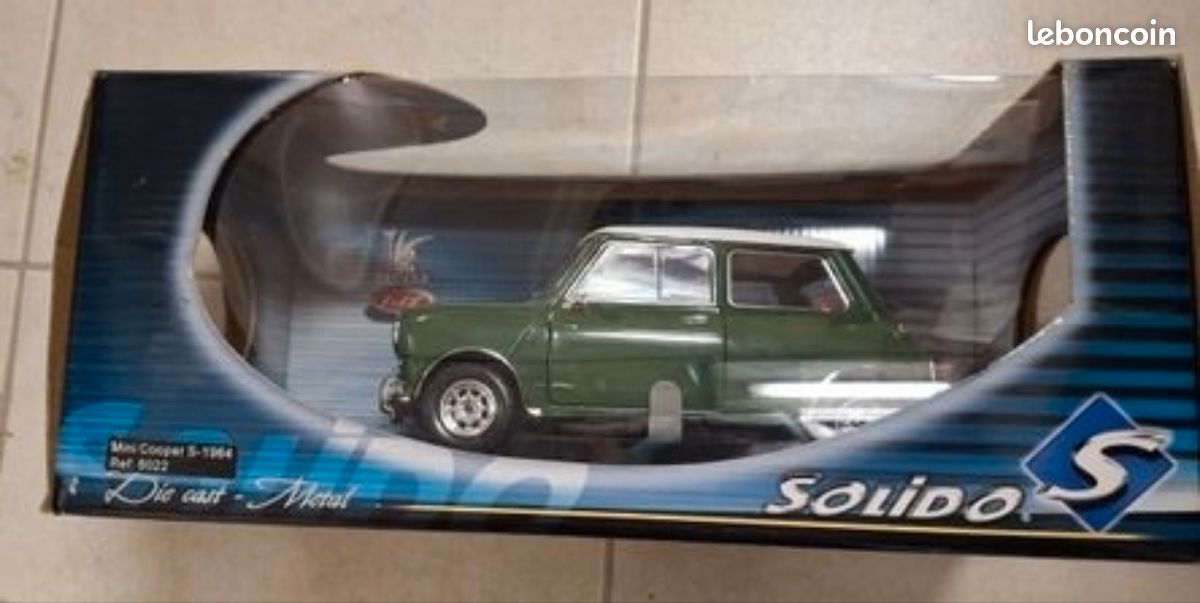 Solido 1/18 – Mini Cooper S – Noire – Année 1964 – Série Custom – NEUF