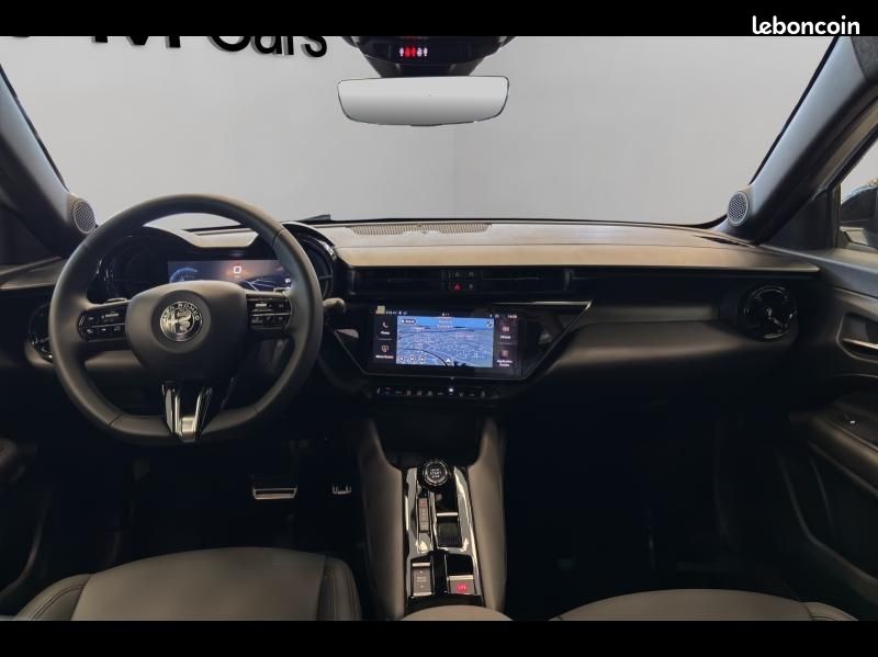 Alfa romeo Junior 1.2 Ibrida 136ch Premium DCT6 Q4 (image 7)