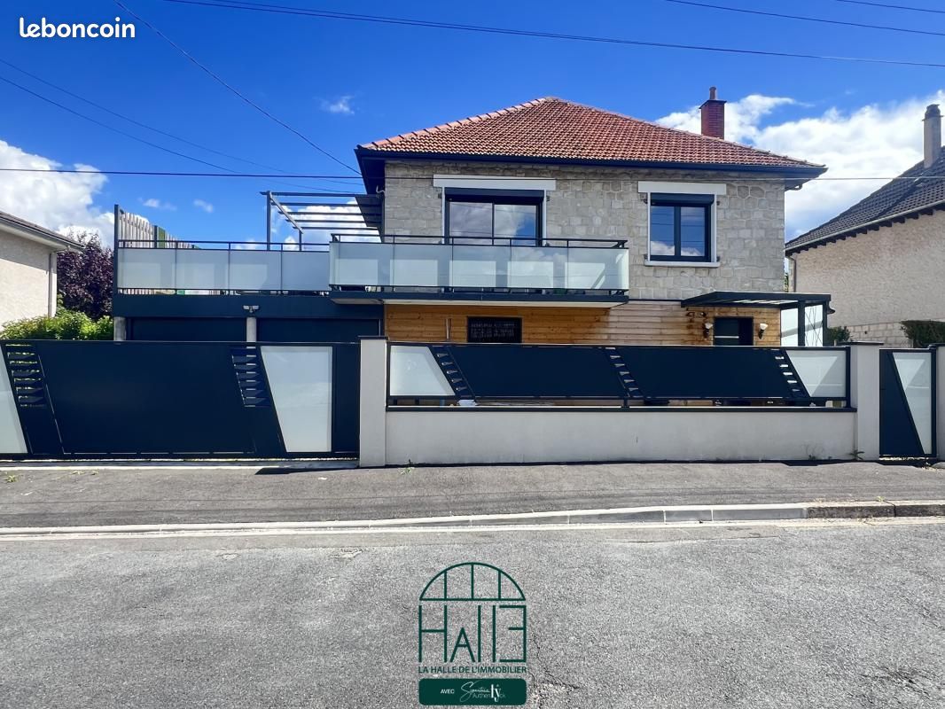 Maison 5 pièces 149 m² · à Brive-la-Gaillarde · 149 m² · 349 000 €