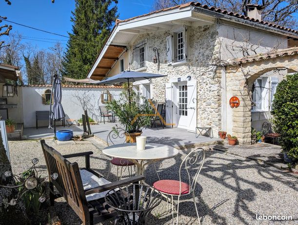 Maison 6 pièces 145 m²
