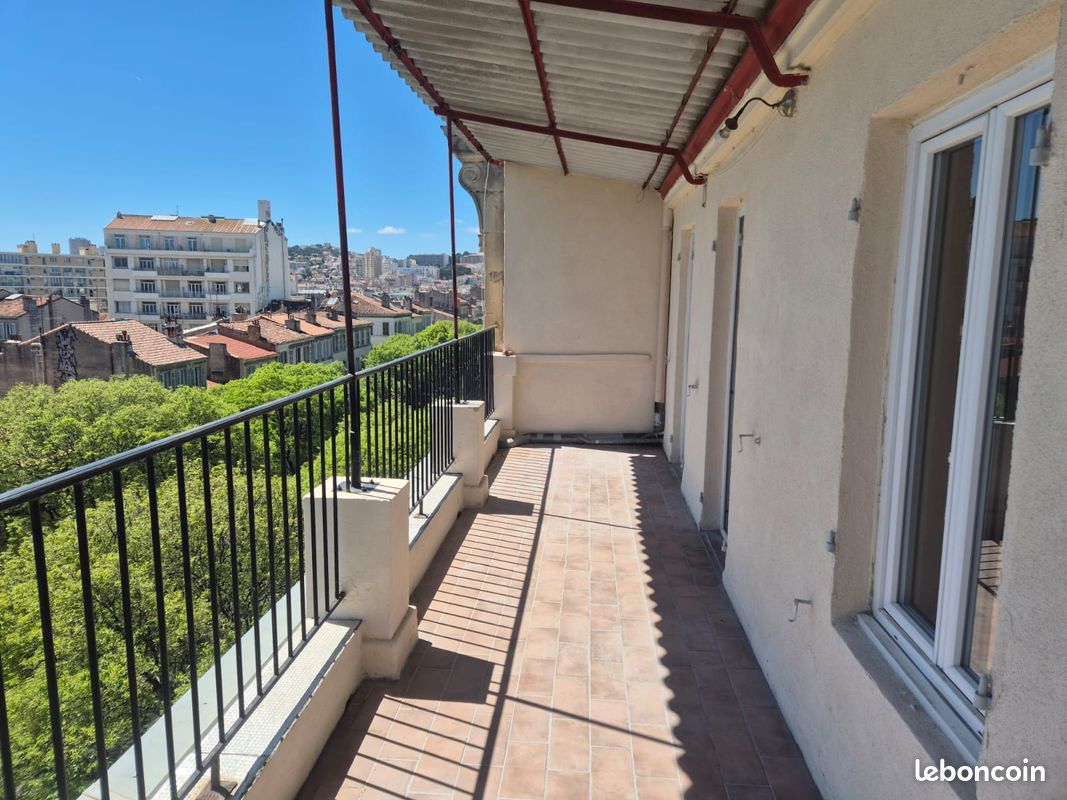 Appartement 3 pièces 65 m² · à Marseille · 65 m² · 1 090 €/mois
