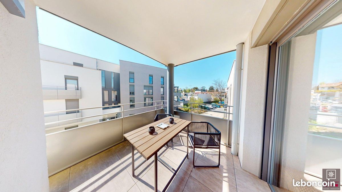 Appartement 2 pièces 42 m² · à Champagne-au-Mont-d'Or · 42 m² · 990 €/mois