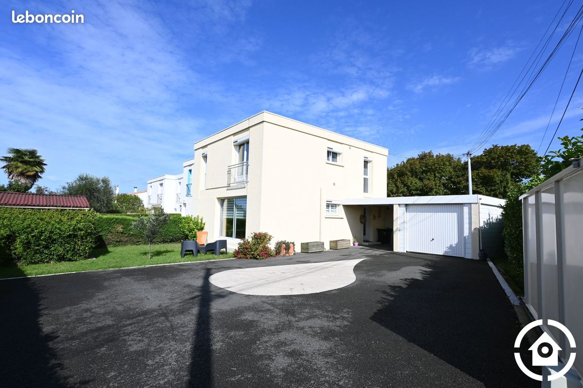 Maison 5 pièces 96 m² - Saint-Georges-de-Didonne 17110 (image 2)