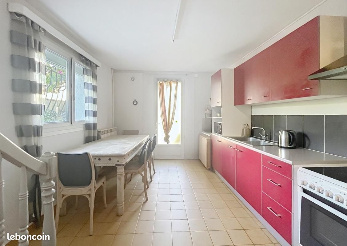 Appartement 3 pièces 94 m² · à Mont-de-Marsan · 94 m² · 703 €/mois