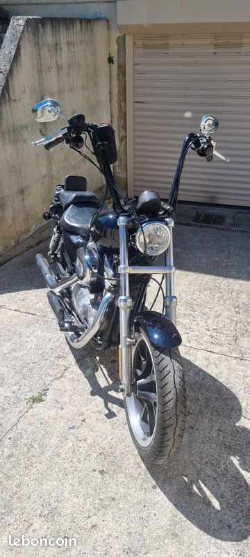 Harley Davidson 883 superlow (image 1)