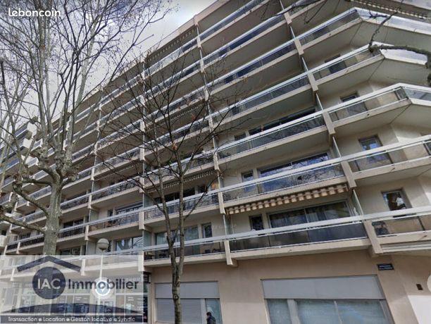 Studio 1 pièce 24 m²