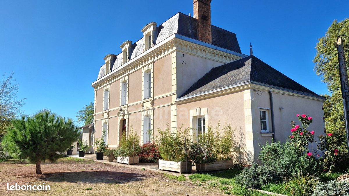 Maison 6 pièces 170 m² · à Thouars · 170 m² · 267 000 €
