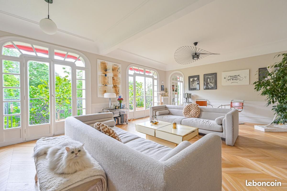 Appartement 3 pièces 92 m² · à Paris · 92 m² · 3 234 €/mois
