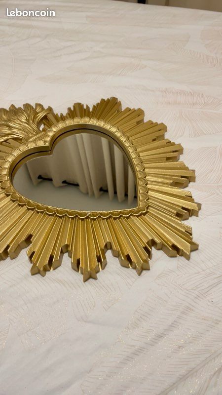 Miroir doré vintage cœur ex voto (image 4)