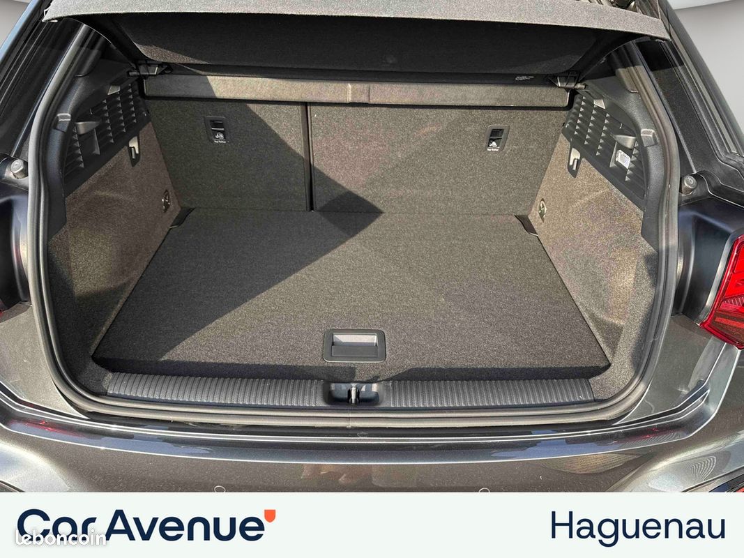 AUDI Q2 35 TDI 150 S tronic 7 Black Edition / Toit Ouvrant / GPS / Caméra / Hayon Electrique / Attelage (image 13)