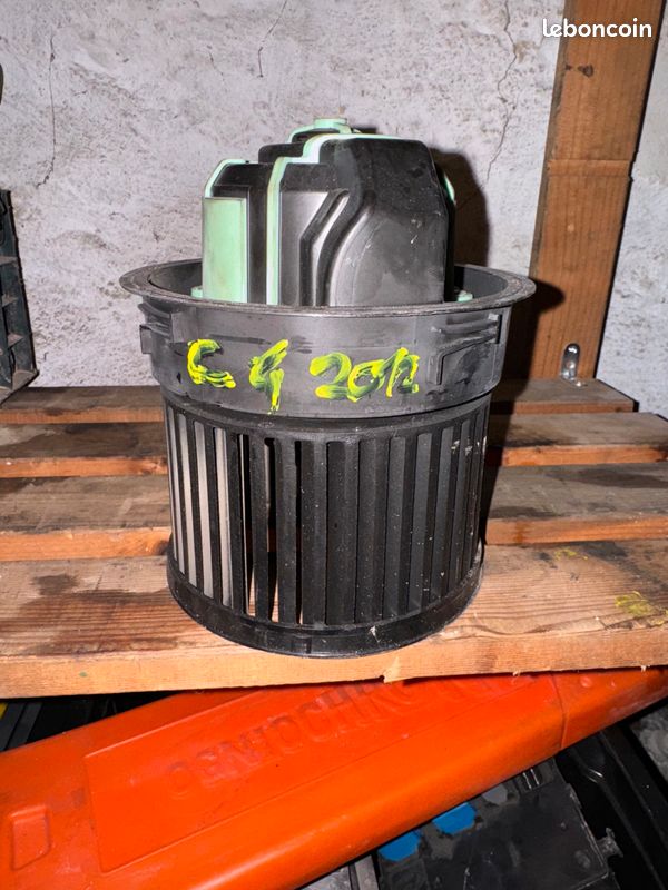 Ventilateur de chauffage c4 2012 (image 1)