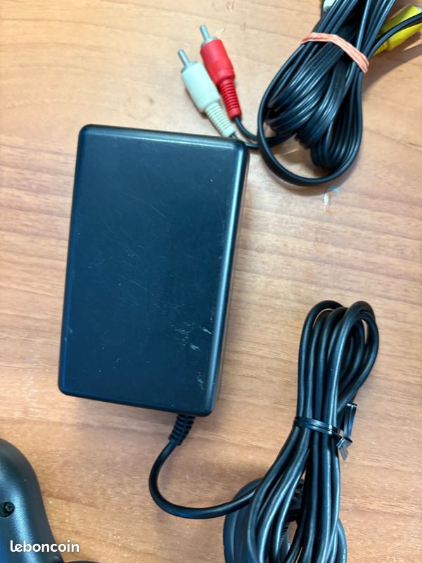 NeoGeo CD complete + 2 manettes + 4 jeux (image 14)