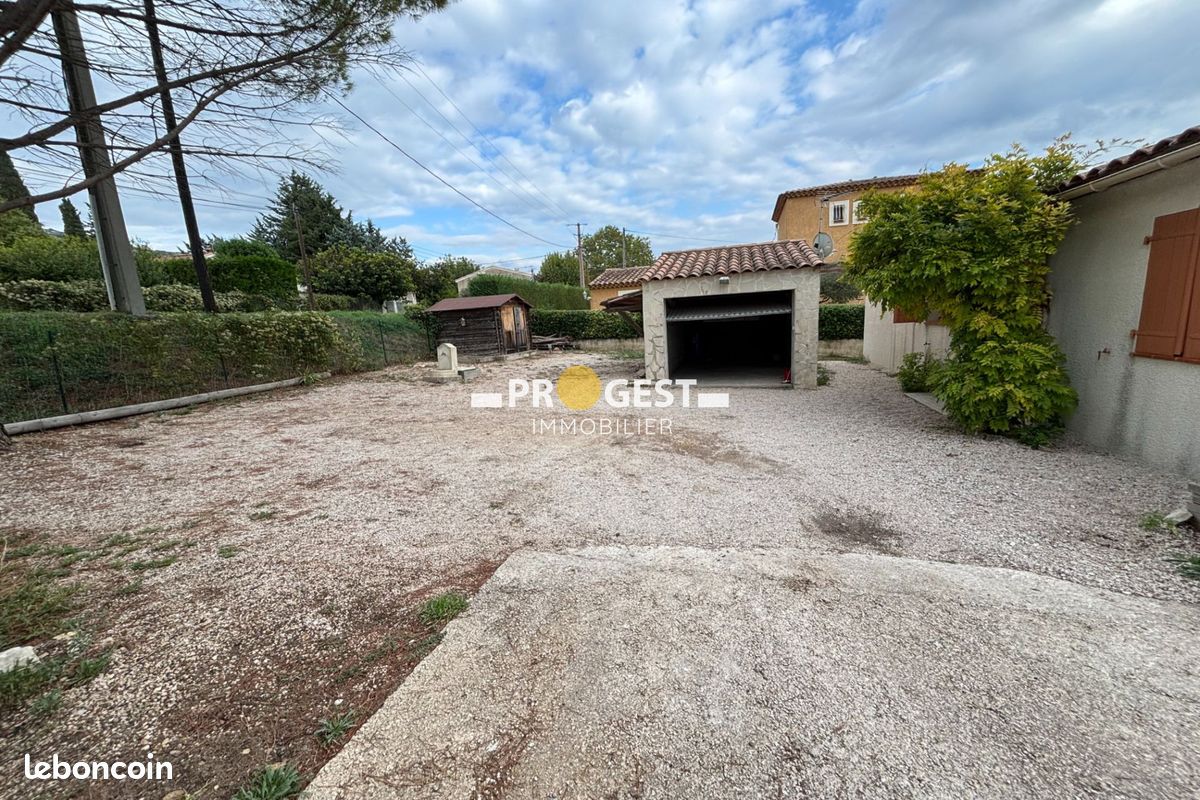 Maison 4 pièces 114 m² · à La Bouilladisse · 114 m² · 1 456 €/mois