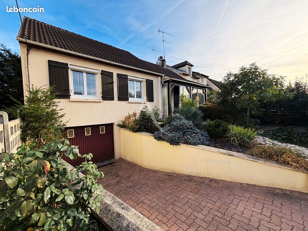 Maison 5 pièces 83 m² · à Villeparisis · 83 m² · 323 000 €