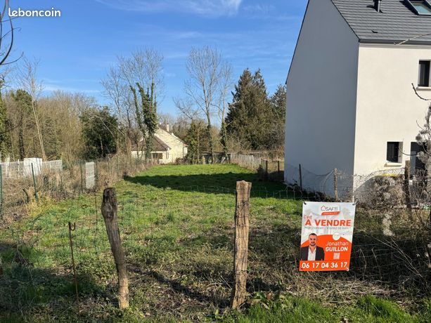 Terrain 409 m² BAILLY-ROMAINVILLIERS