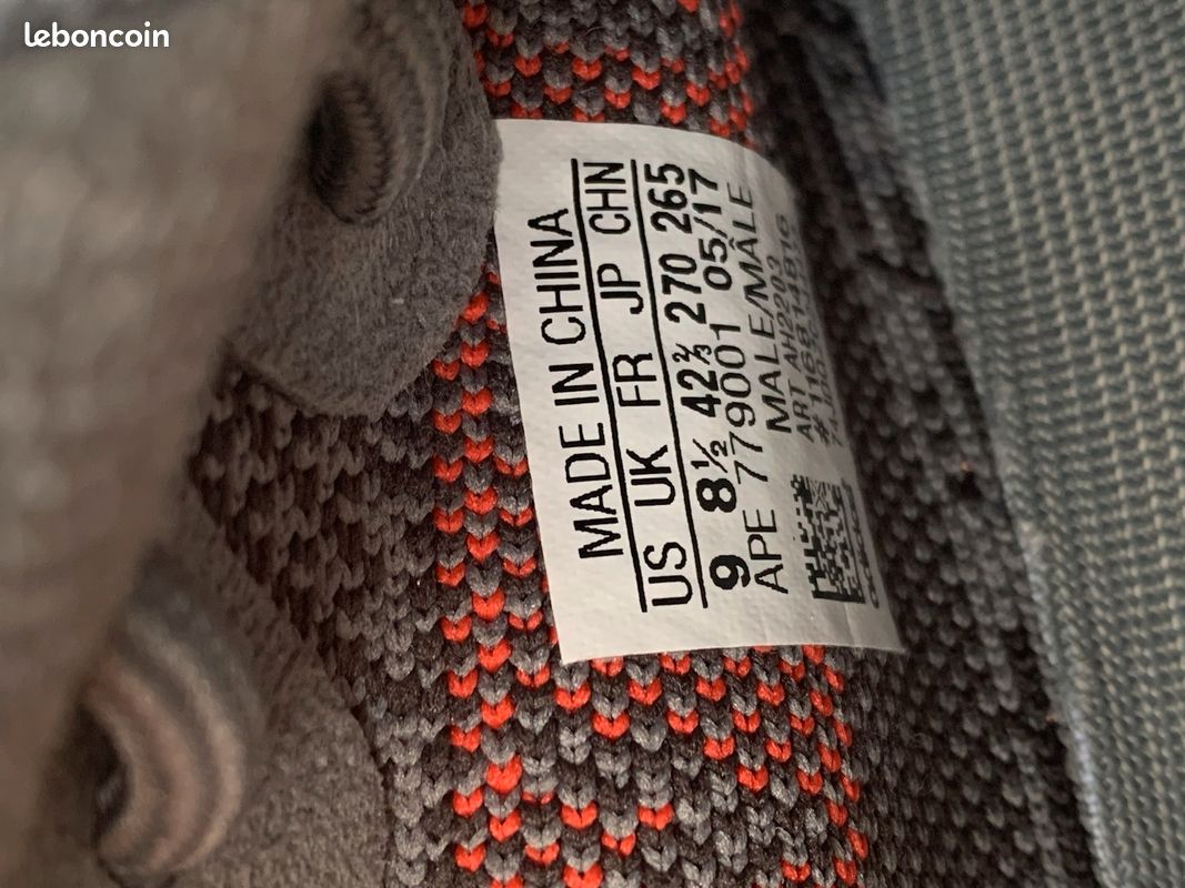 Yeezy Boost 350 V2 Béluga 2.0 (image 4)