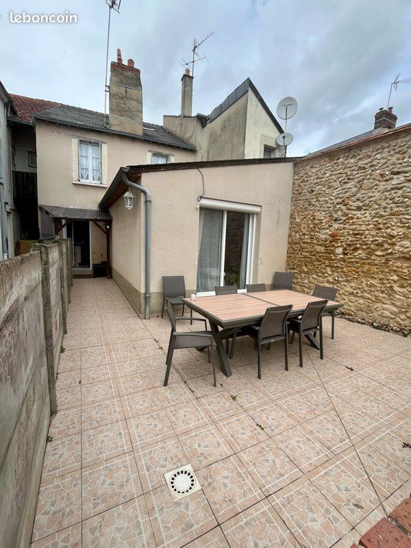 Maison 10 pièces 157 m² · à La Flèche · 157 m² · 206 000 €