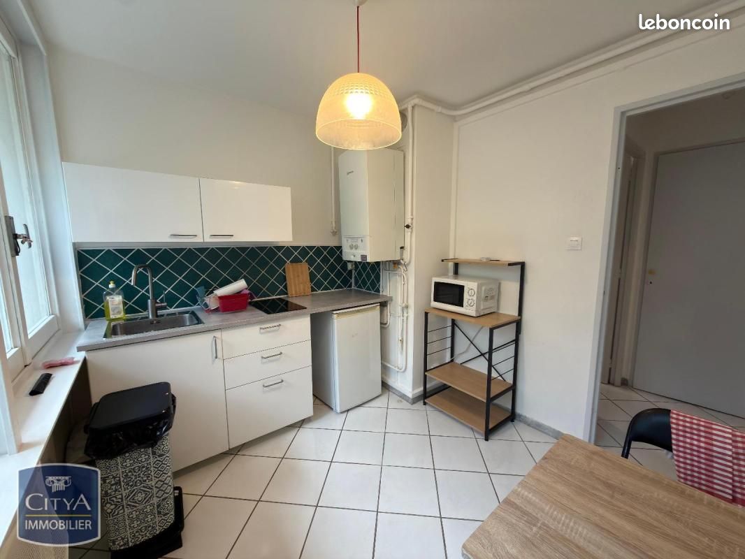 Appartement 1 pièce 28 m² · à Marseille · 28 m² · 680 €