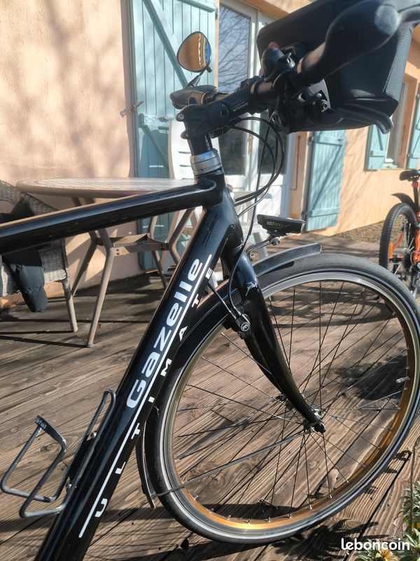 Vélo Gazelle Ultimate S30 / Vélo non électrique - très peu roulé – noir (image 3)