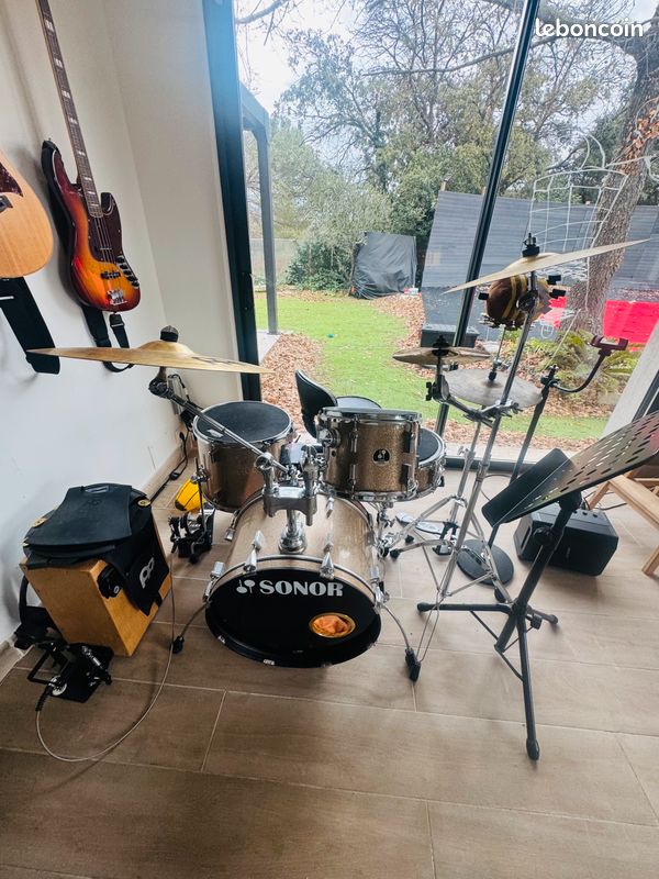 Batterie SONOR Player + équipements complets (image 2)