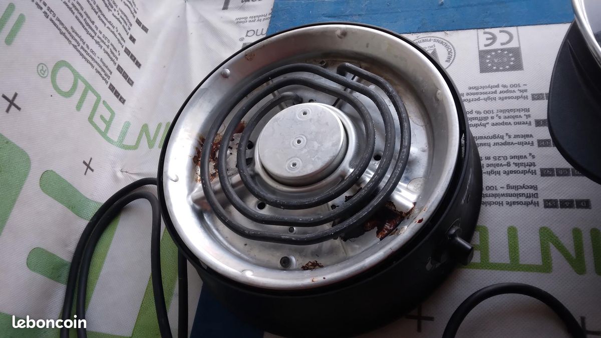 Tefal Wok & Fondue WK3020 - 1200W, 8 Personnes - Neuf Sous Blister
