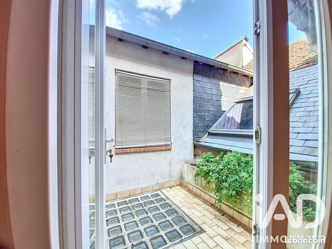 Maison 7 pièces 111 m² · à Châtillon-Coligny · 111 m² · 92 000 €