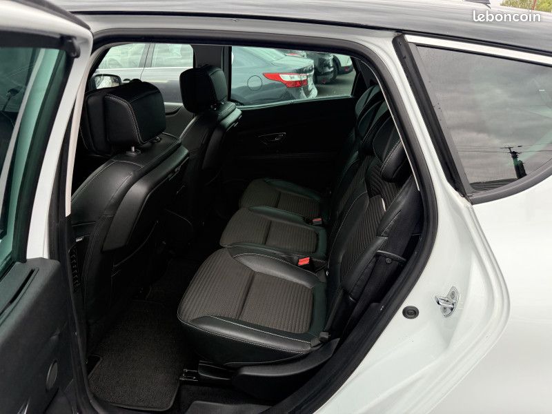 Renault SCENIC IV 1.2 TCE 130CH ENERGY INTENS (image 30)