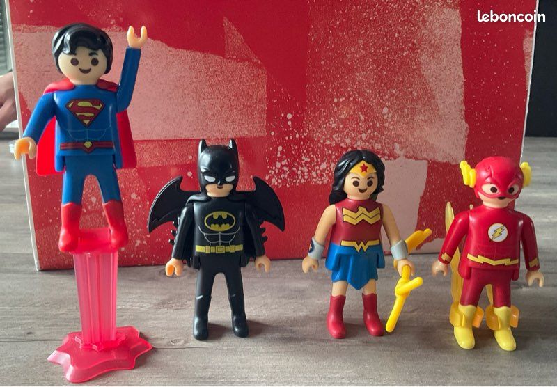 Figura Playmobil - wonder Woman | Antiguidades e Colecções, à venda Figura Playmobil - wonder Woman | Antiguidades e Colecções, à venda