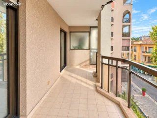 Appartement 2 pièces 53 m² · à Cagnes-sur-Mer · 53 m² · 230 000 €