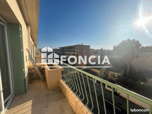 Appartement 3 pièces 54 m² · à La Garde · 54 m² · 672 €